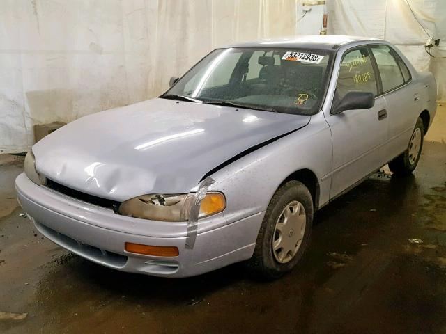 4T1BG12K9TU696973 - 1996 TOYOTA CAMRY DX GRAY photo 2