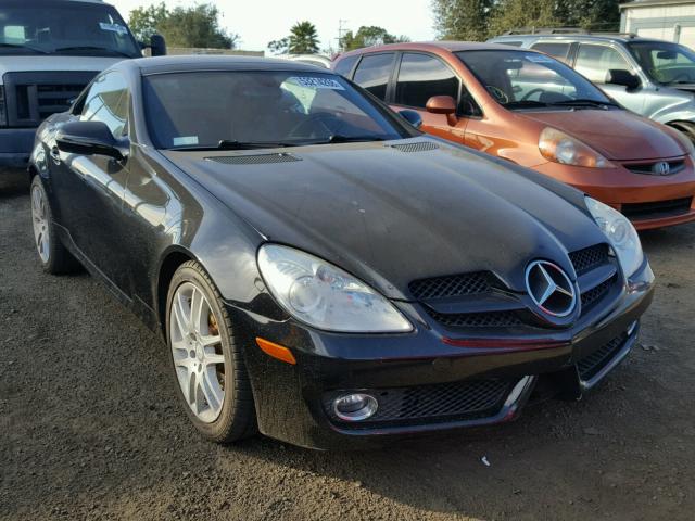 WDBWK54F59F193755 - 2009 MERCEDES-BENZ SLK 300 BLACK photo 1