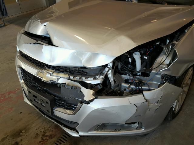 1G11C5SLXFU147971 - 2015 CHEVROLET MALIBU 1LT SILVER photo 9