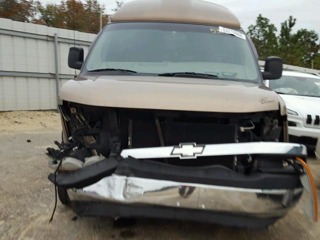 1GBFG15T731101618 - 2003 CHEVROLET EXPRESS G1 TAN photo 9