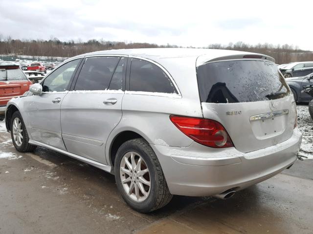 4JGCB65E47A046493 - 2007 MERCEDES-BENZ R 350 SILVER photo 3