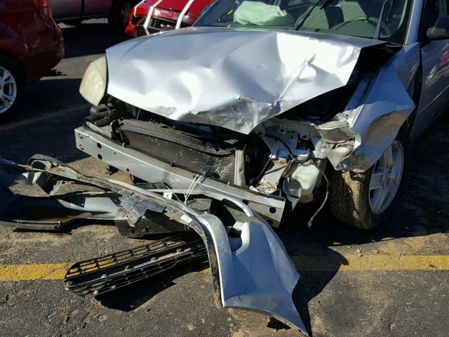 1G1ZT54854F149916 - 2004 CHEVROLET MALIBU LS SILVER photo 9