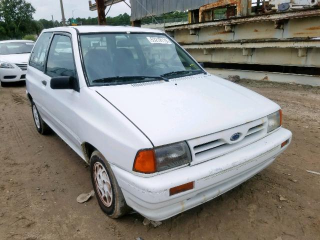 KNJPT06H6P6113796 - 1993 FORD FESTIVA GL WHITE photo 1