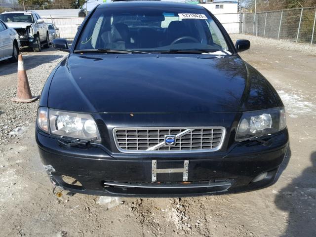 YV1TH59H041372704 - 2004 VOLVO S80 2.5T BLACK photo 9