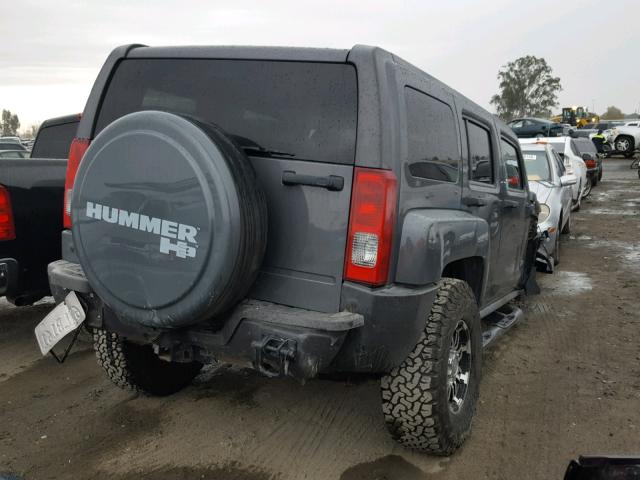 5GTEN13E488171019 - 2008 HUMMER H3 GRAY photo 4