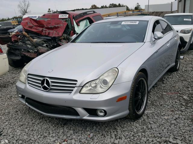 WDDDJ75X46A028745 - 2006 MERCEDES-BENZ CLS 500C SILVER photo 2