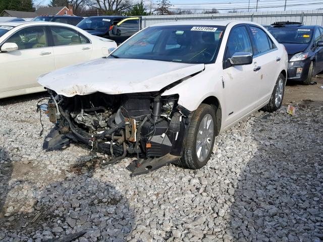 3LNDL2L30BR756257 - 2011 LINCOLN MKZ HYBRID WHITE photo 2