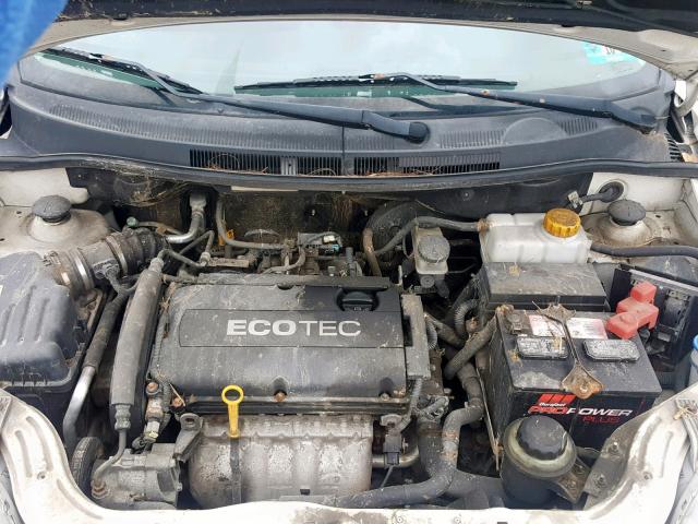 KL1TD56E09B614931 - 2009 CHEVROLET AVEO LS WHITE photo 7