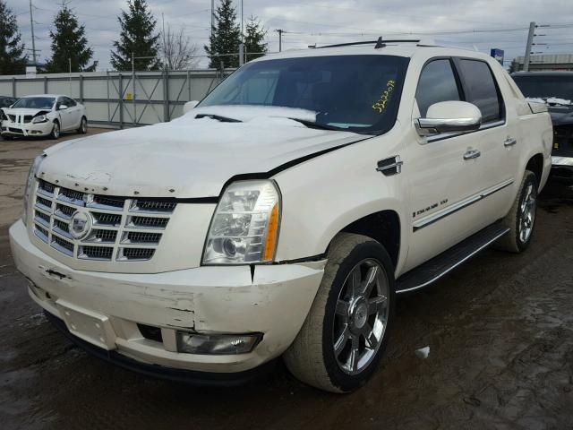 3GYFK62858G130674 - 2008 CADILLAC ESCALADE E WHITE photo 2