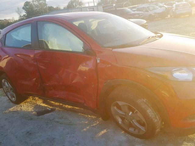 3CZRU5H33HG704881 - 2017 HONDA HR-V LX RED photo 9