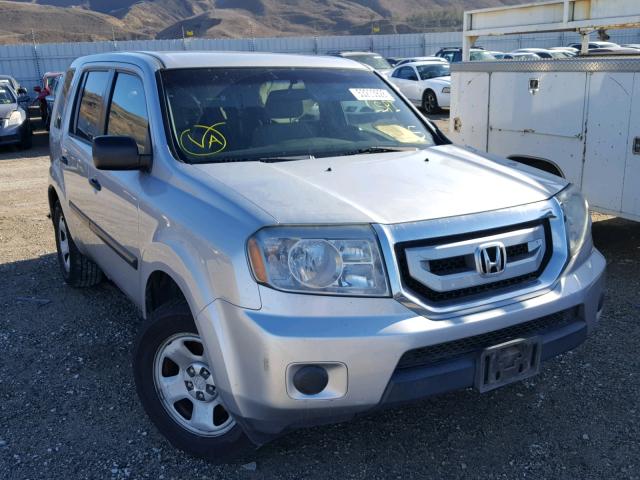 5FNYF3H28AB001425 - 2010 HONDA PILOT LX SILVER photo 1