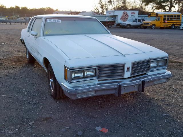 1G3BN37Y0FY370771 - 1985 OLDSMOBILE DELTA 88 R WHITE photo 1