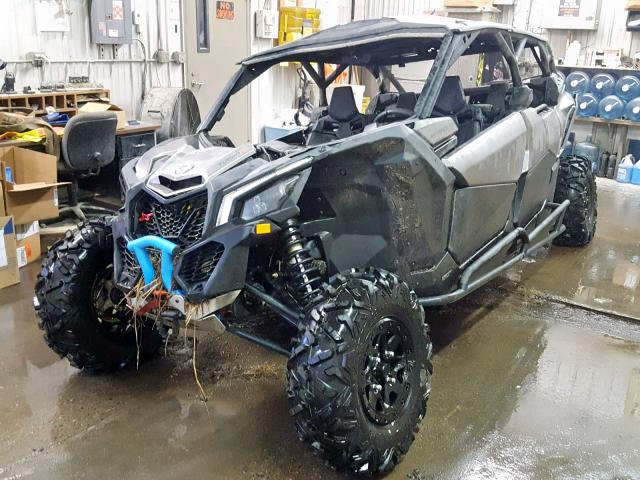 3JBVEAW45JK000676 - 2018 CAN-AM MAVERICK X BLACK photo 2