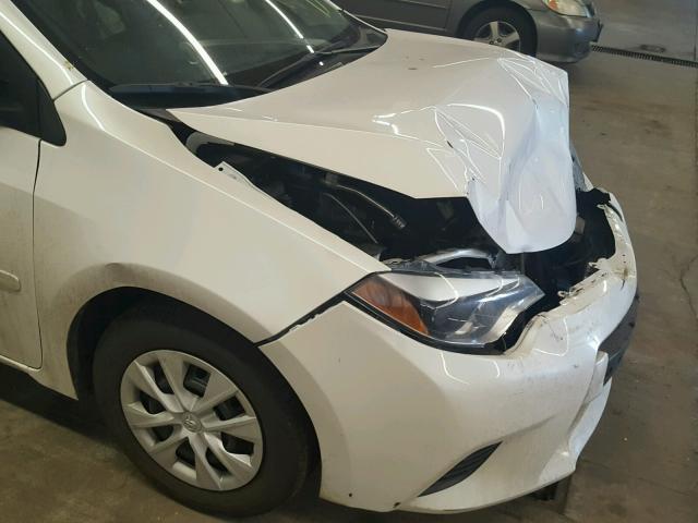 5YFBPRHEXFP201461 - 2015 TOYOTA COROLLA EC WHITE photo 9