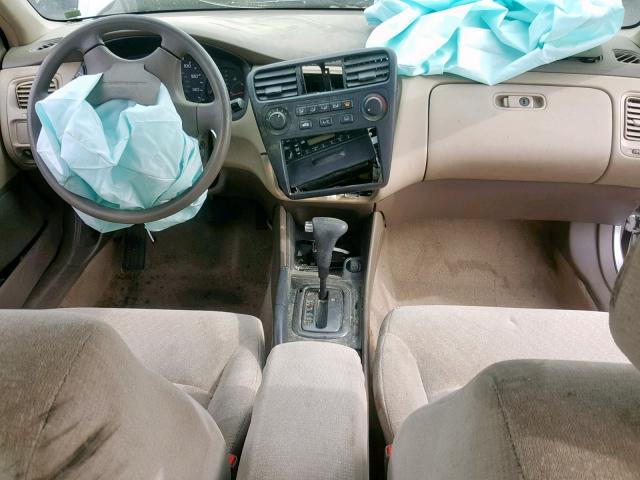 JHMCG56492C021042 - 2002 HONDA ACCORD LX SILVER photo 9