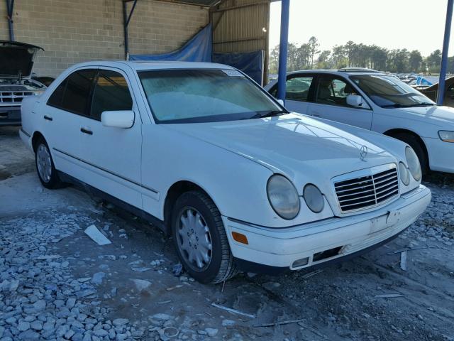 WDBJF65H8XA865337 - 1999 MERCEDES-BENZ E 320 WHITE photo 1