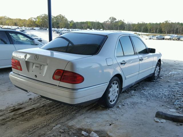 WDBJF65H8XA865337 - 1999 MERCEDES-BENZ E 320 WHITE photo 4