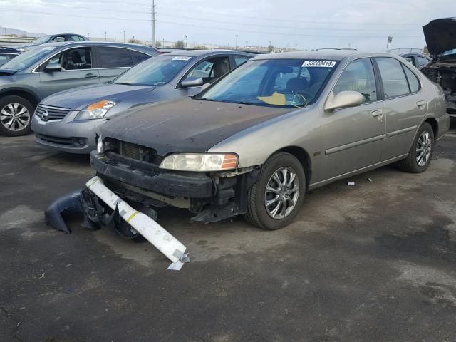 1N4DL01D61C222915 - 2001 NISSAN ALTIMA XE GOLD photo 2