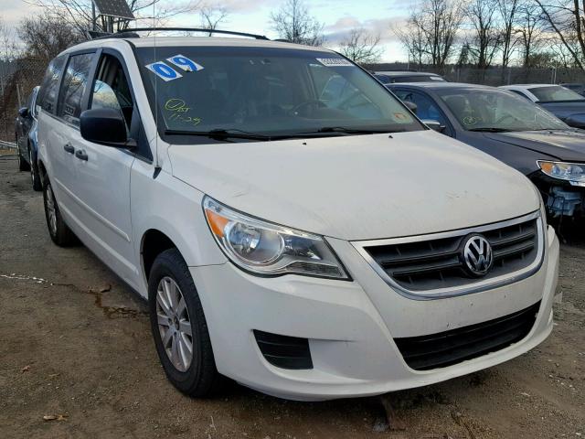 2V8HW44149R579593 - 2009 VOLKSWAGEN ROUTAN S WHITE photo 1