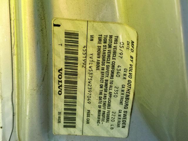 YV1LW5375W2397049 - 1998 VOLVO V70 T5 TUR SILVER photo 10