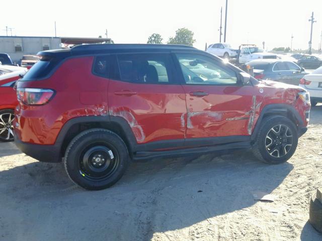 3C4NJDDB2KT594845 - 2019 JEEP COMPASS TR RED photo 9