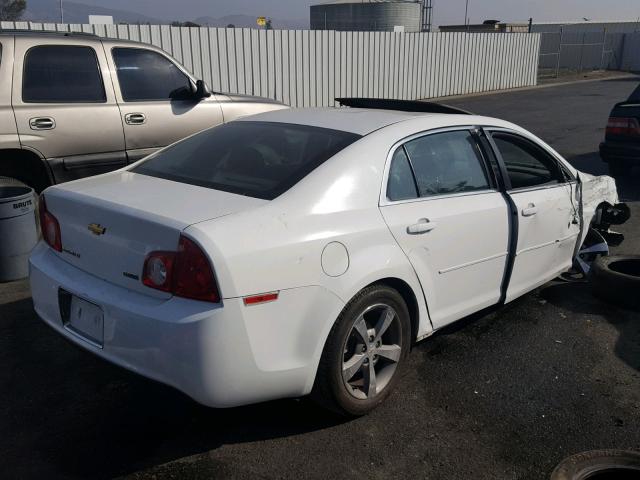 1G1ZC5EU3BF376417 - 2011 CHEVROLET MALIBU 1LT WHITE photo 4