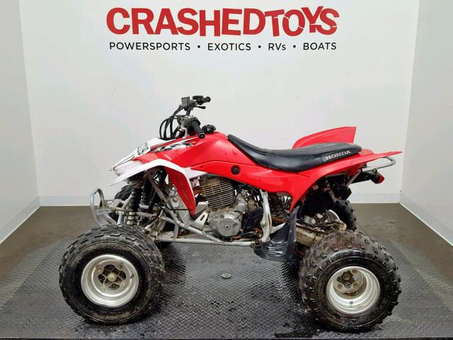 1HFTE2303D440130 - 2013 HONDA TRX400 X RED photo 3