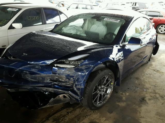 5YJ3E1EBXJF075189 - 2018 TESLA MODEL 3 BLUE photo 2