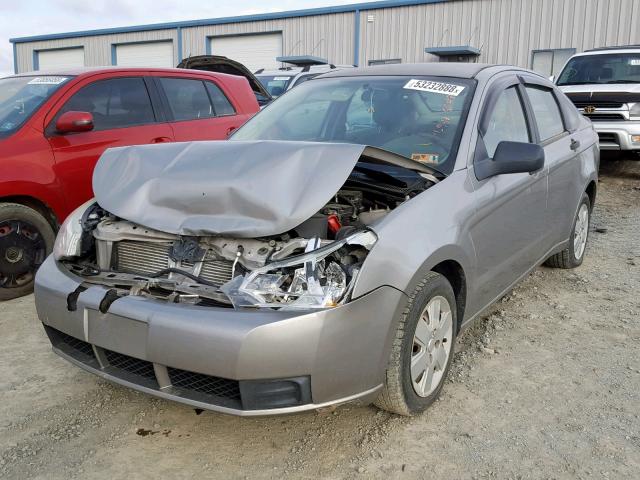 1FAHP34N58W244005 - 2008 FORD FOCUS S/SE SILVER photo 2