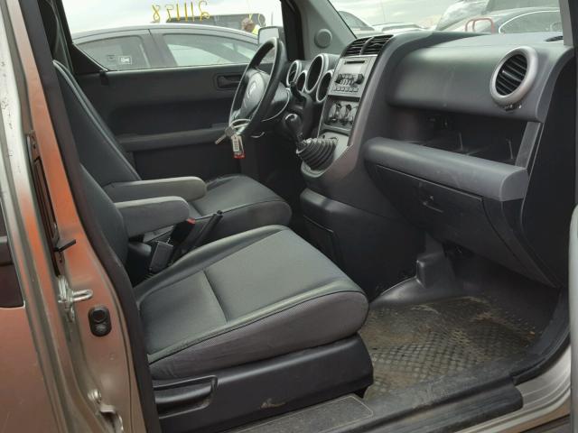 5J6YH27684L036812 - 2004 HONDA ELEMENT EX BROWN photo 5