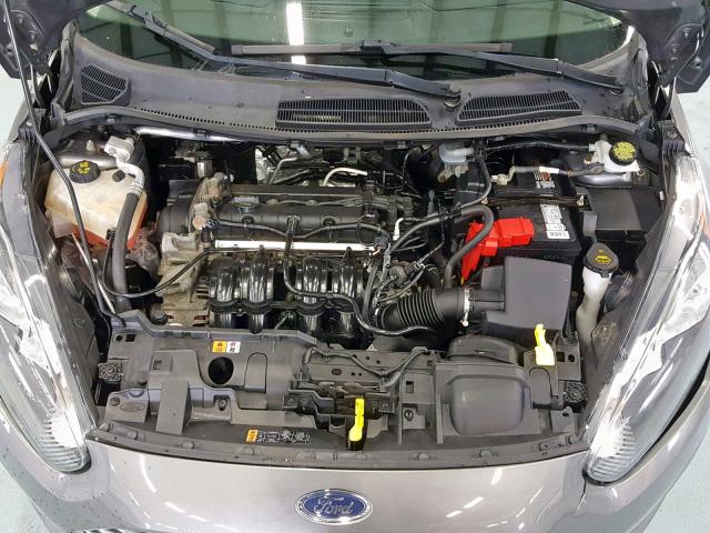 3FADP4BJ9EM215624 - 2014 FORD FIESTA SE GRAY photo 7