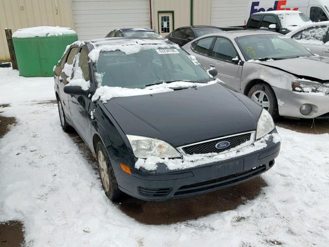 1FAHP34N56W114500 - 2006 FORD FOCUS ZX4 BLACK photo 1