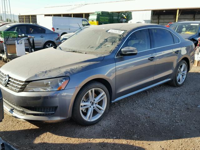 1VWBV7A32FC092695 - 2015 VOLKSWAGEN PASSAT SE GRAY photo 2