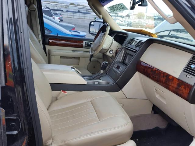 5LMFU28R13LJ09477 - 2003 LINCOLN NAVIGATOR 棕色 照片 5