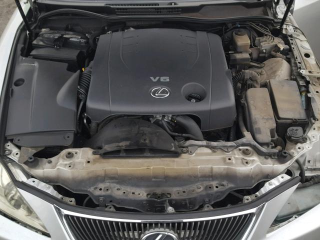 JTHBK262482078271 - 2008 LEXUS IS 250 SILVER photo 7