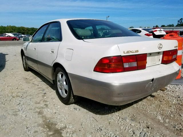 JT8BF22G5V0012776 - 1997 LEXUS ES 300 WHITE photo 3