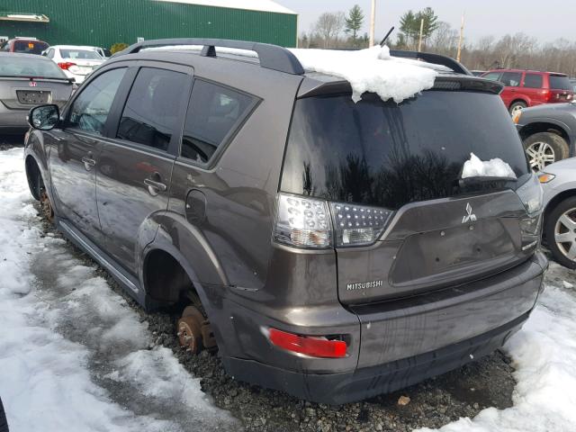 JA4JT3AW7CU030300 - 2012 MITSUBISHI OUTLANDER BROWN photo 3