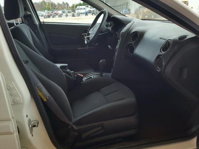 2G2WP552X61177721 - 2006 PONTIAC GRAND PRIX WHITE photo 5