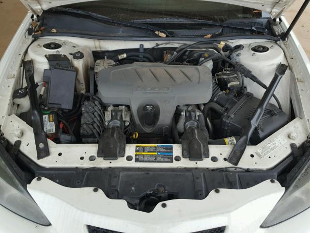 2G2WP552X61177721 - 2006 PONTIAC GRAND PRIX WHITE photo 7