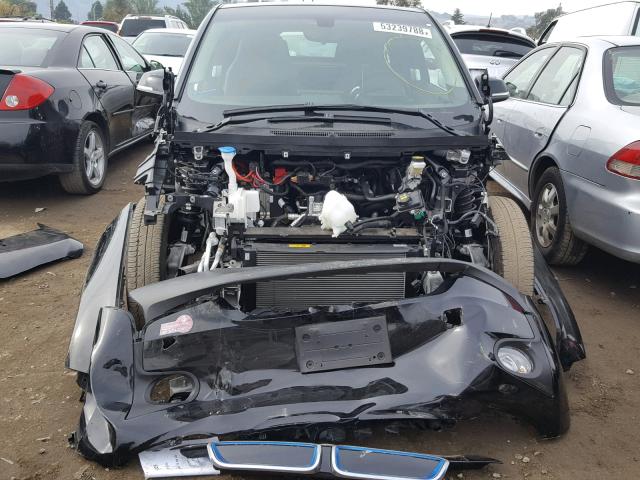 WBY1Z6C32H7A39776 - 2017 BMW I3 BEV BLACK photo 9