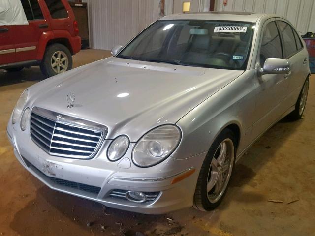 WDBUF56X48B292655 - 2008 MERCEDES-BENZ E 350 SILVER photo 2