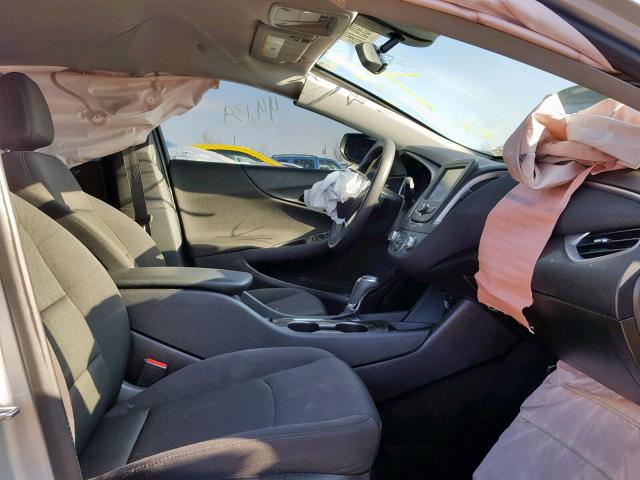 1G1ZB5ST6HF176817 - 2017 CHEVROLET MALIBU LS 银色 照片 5