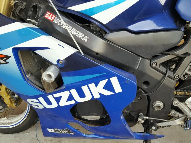 JS1GN7CA252100362 - 2005 SUZUKI GSX-R600 K BLUE photo 7