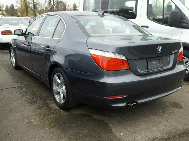 WBANW13558CN57091 - 2008 BMW 535 I GRAY photo 3