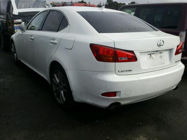 JTHBE262285017376 - 2008 LEXUS IS 350 WHITE photo 3