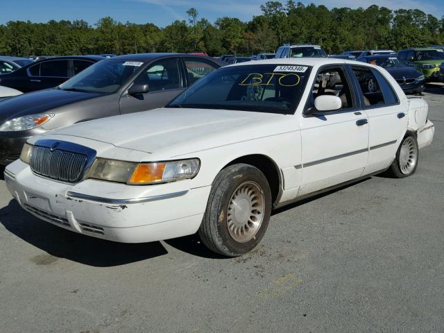 2MEFM75W7YX659421 - 2000 MERCURY GRAND MARQ WHITE photo 2