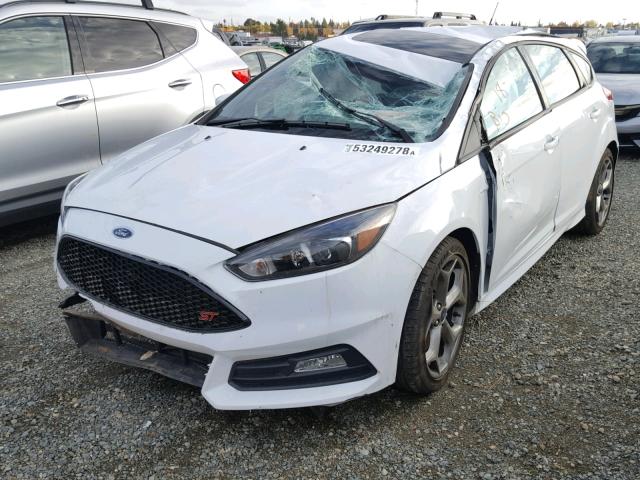 1FADP3L90JL288097 - 2018 FORD FOCUS ST WHITE photo 2