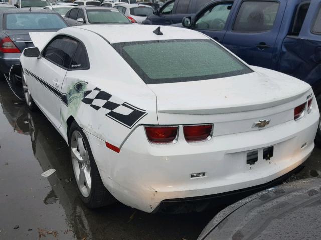 2G1FA1E30D9166250 - 2013 CHEVROLET CAMARO LS WHITE photo 3