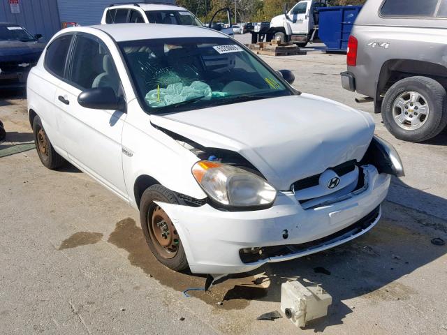 KMHCM36C17U017215 - 2007 HYUNDAI ACCENT GS WHITE photo 1