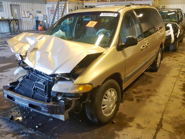 1C4GJ44G6YB764879 - 2000 CHRYSLER GRAND VOYA TAN photo 2